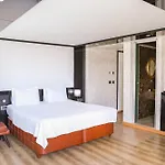 Otel The Hera Platinum