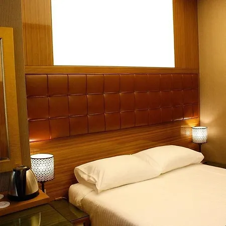 Hotel Atasehir Palace 3*