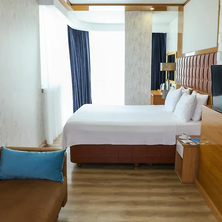 The Hera Platinum Hotel