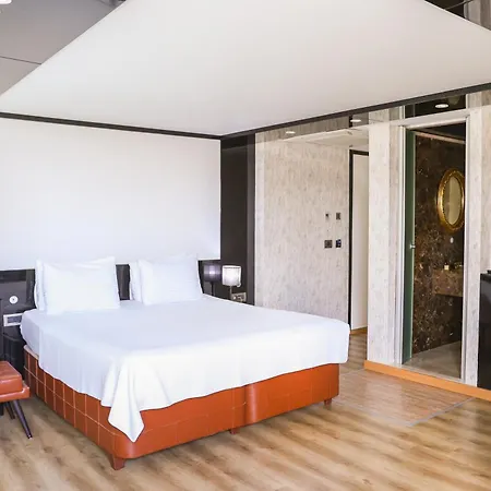 Ξενοδοχείο The Hera Platinum