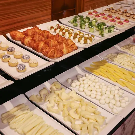 The Hera Platinum Ξενοδοχείο 4*