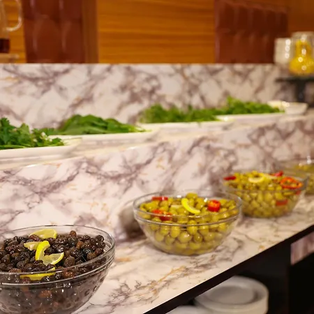 The Hera Platinum Ξενοδοχείο 4*