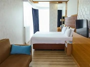 Hotel Atasehir Palace 3*