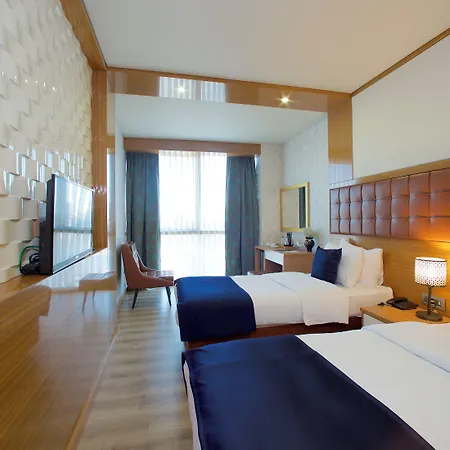 Hotel The Hera Platinum 4*