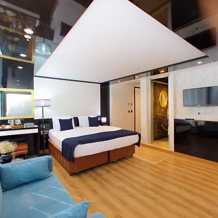 The Hera Platinum Hotel 4*