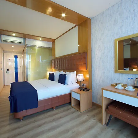 The Hera Platinum 4*