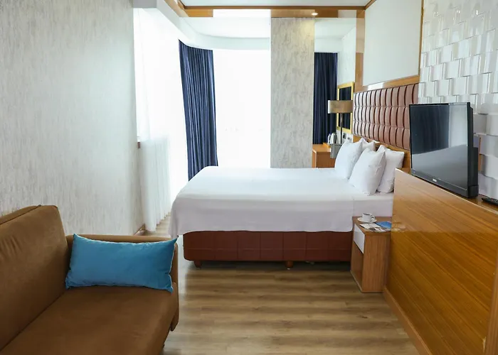 The Hera Platinum Hotel