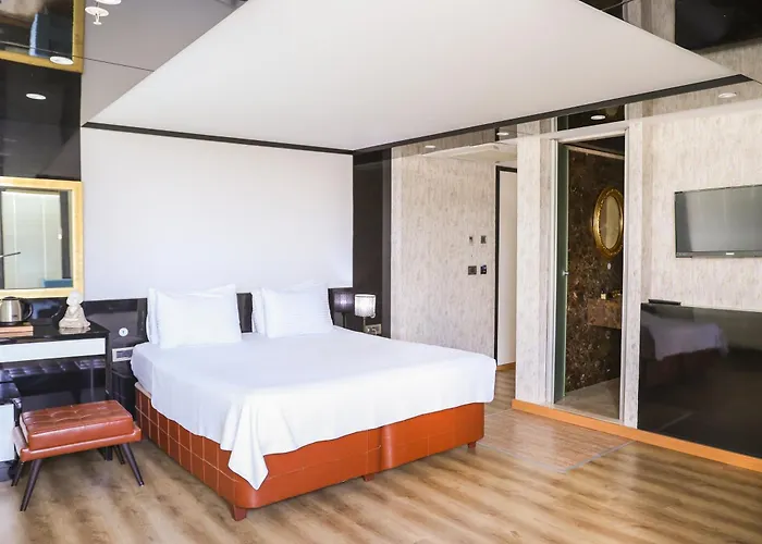 Hotel The Hera Platinum