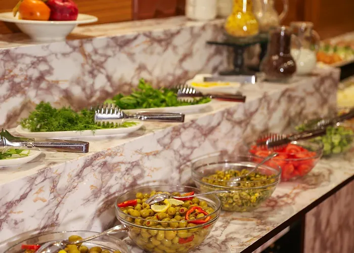 The Hera Platinum 4*