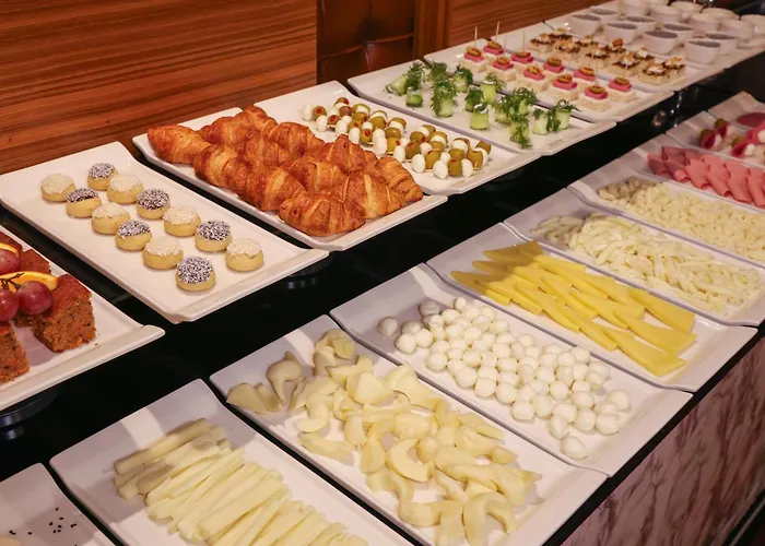 The Hera Platinum Hotel 4*