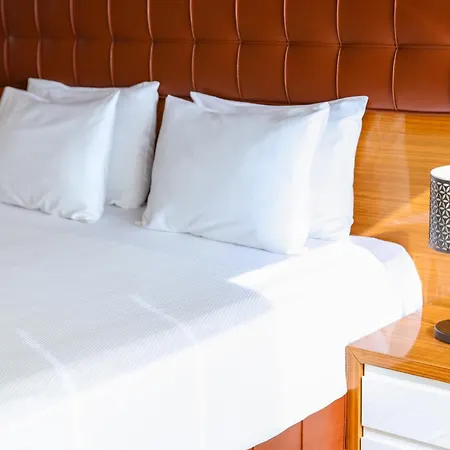 The Hera Platinum فندق