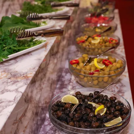 The Hera Platinum فندق 4*